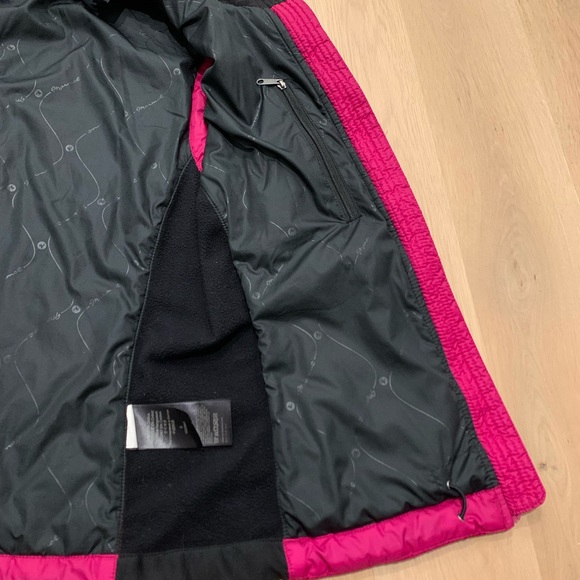 Marmot Kitzbuhel Quilted Vest Raspberry Pink & Black size Small - Picture 11 of 15